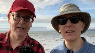 Learn English on the beach - 🏖️ English Addict with Mr Duncan