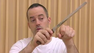 Describing a Knife in English - How to Develop English Fluency and Speaking Confidence