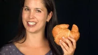 How to Pronounce CROISSANT -- Word of the Week -- American English