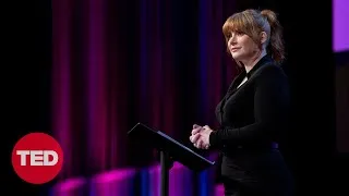 Bryce Dallas Howard: How to Preserve Your Private Life in the Age of Social Media | TED