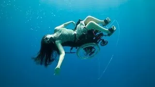 Deep sea diving ... in a wheelchair | Sue Austin